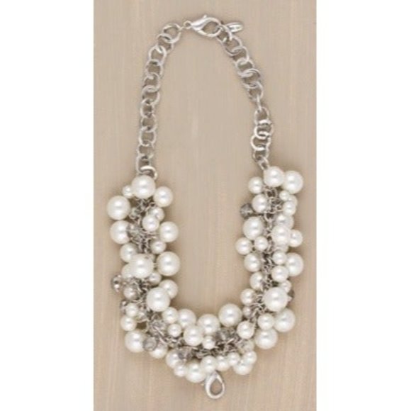 Jewel Kade Vintage Pearl/Swarovski Crystal Necklace & Glitter Heart Charm - Picture 2 of 9